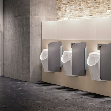 The slim and compact Geberit urinal partition